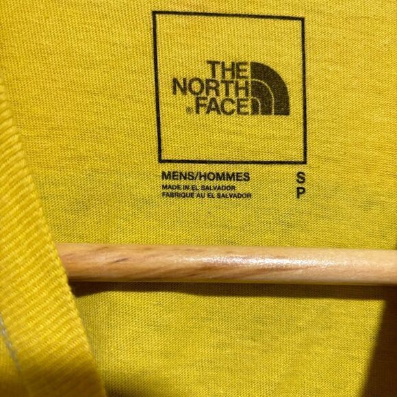 The North Face Short Sleeve Crew Neck Back Graphic T Shirt Yellow Small - Picture 5 of 6